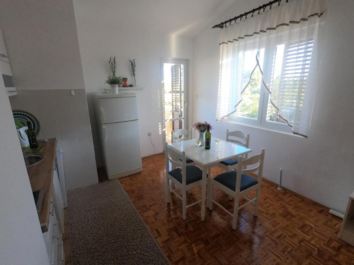 Apartmani Bosiljka Nin Luaran gambar