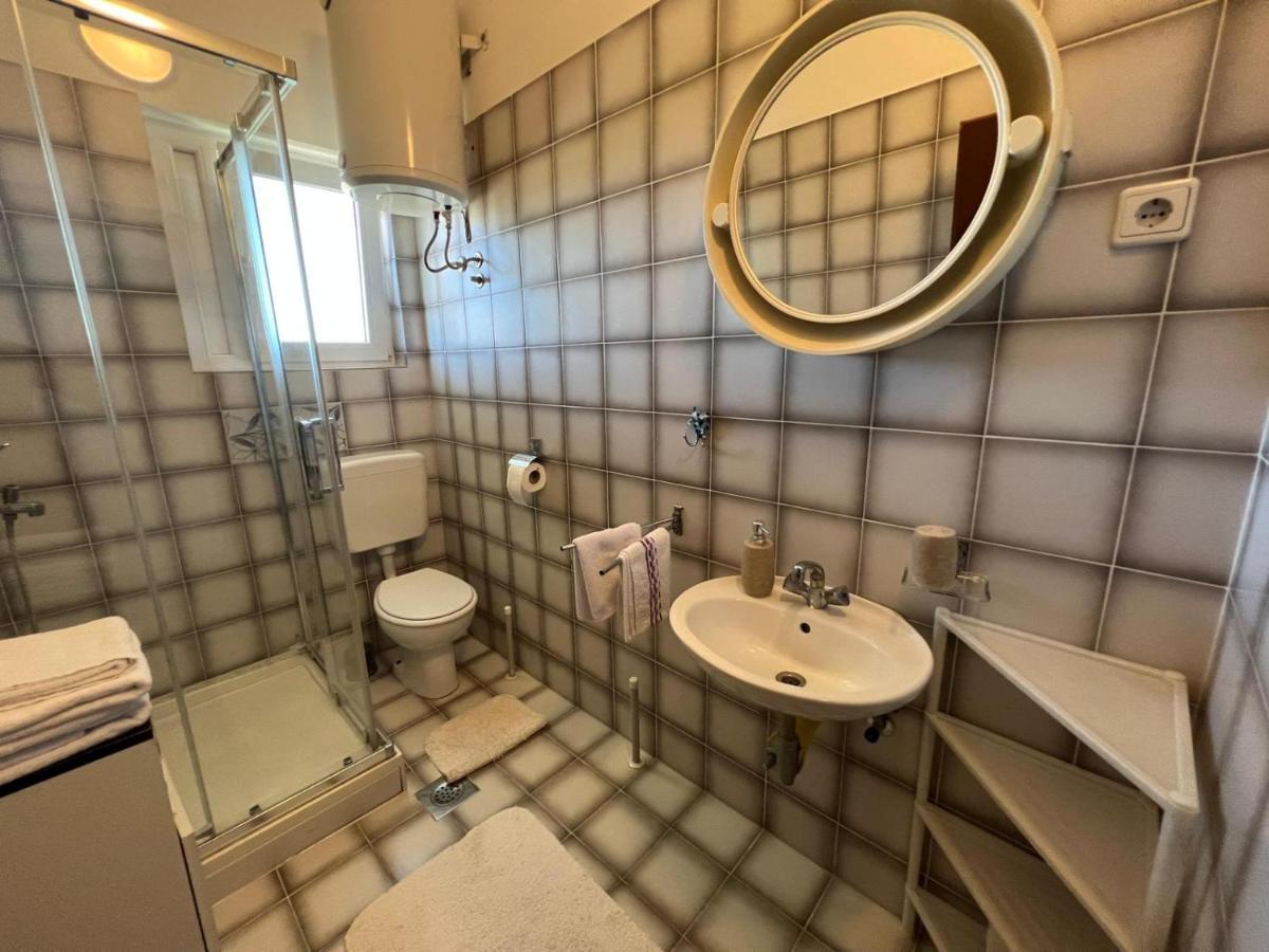 Apartmani Bosiljka Nin Luaran gambar