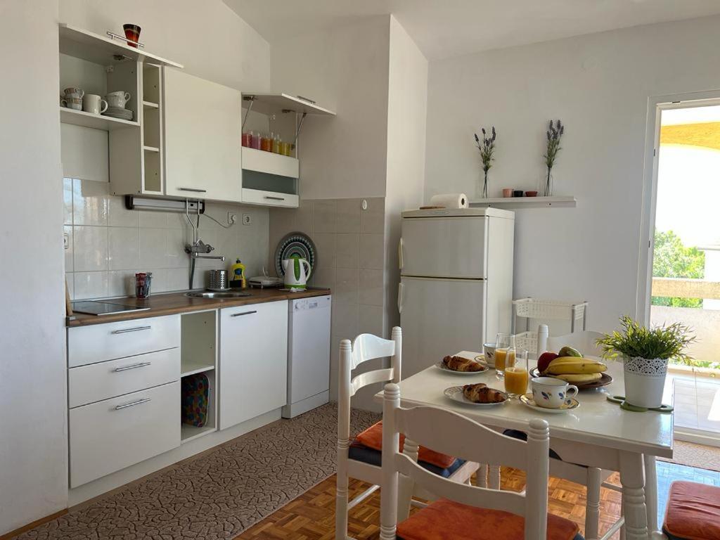 Apartmani Bosiljka Nin Luaran gambar